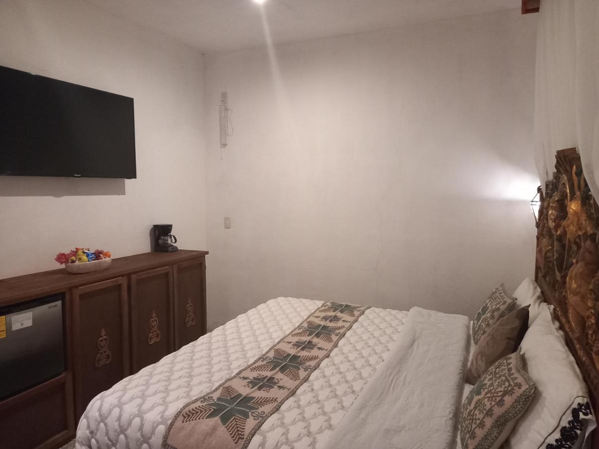 Hotel Villa Penasco Bernal Eksteriør billede